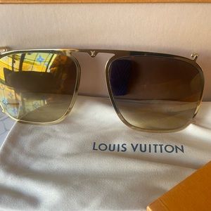 Louis Vuitton Satellite Sun Clip